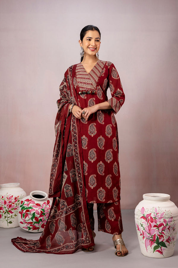 Maroon Straight Kurta Set with Paisley Print