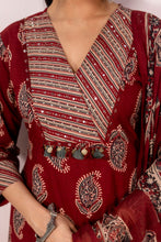 Maroon Straight Kurta Set with Paisley Print