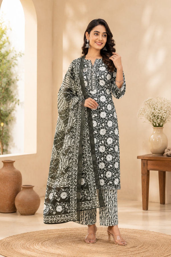Green  Floral Printed Cotton Suit Set