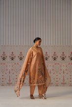 Peach Floral Peacock Printed Kurta Set