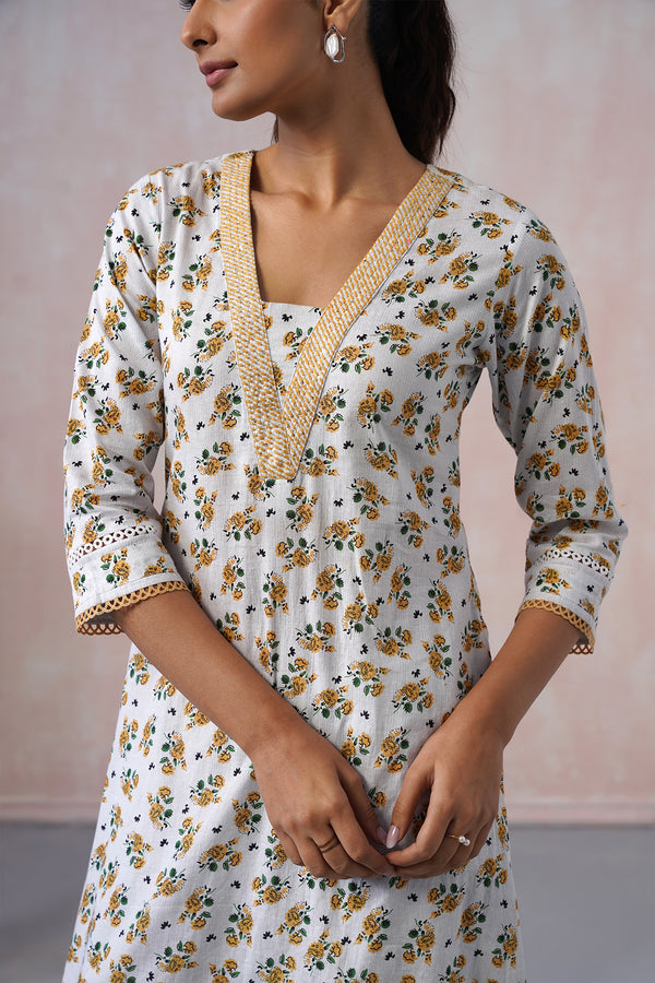 Elegant white floral printed Co-ord Set