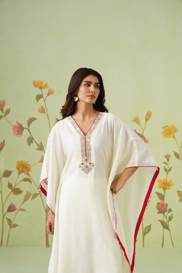 Ivory White Embroidered Kaftan Kurta Set with Contrast Border