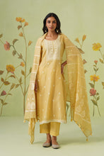 Yellow Straight Kurta Set with Thread Embroidery
