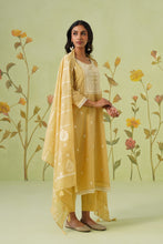 Yellow Straight Kurta Set with Thread Embroidery
