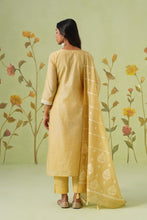 Yellow Straight Kurta Set with Thread Embroidery