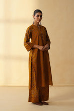 Floral Booti 3Pcs kurta Set with Staight Palazo Pant