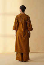 Floral Booti 3Pcs kurta Set with Staight Palazo Pant