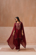 Kashmiri Embroidered Farshi Kurta Set
